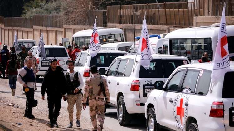 خروج نحو 100 مدني من الغوطة الشرقية عبر معبر مخيم الوافدين