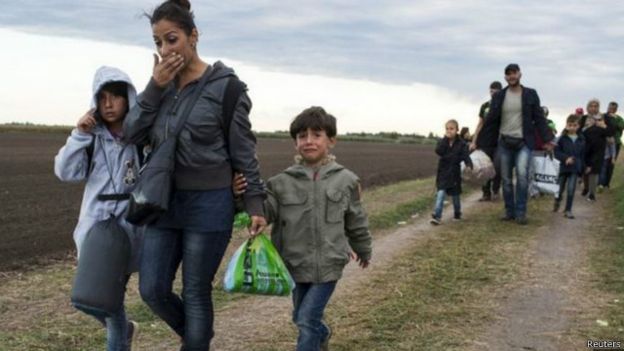 في الهجرة النساء يتفوقن على الرجال.. أول تقرير رسمي عن عدد المهاجرين السوريين خلال الأزمة: