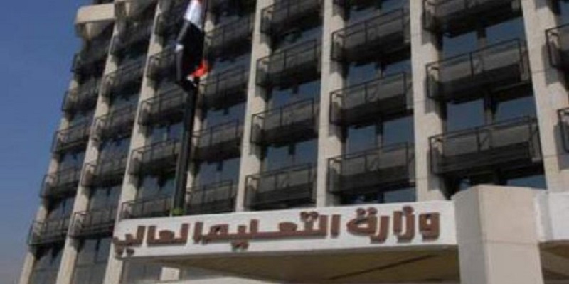 النائب نبيل صالح يشيد بقرار منع تدريس الفروع غير الشرعية في جامعة بلاد الشام