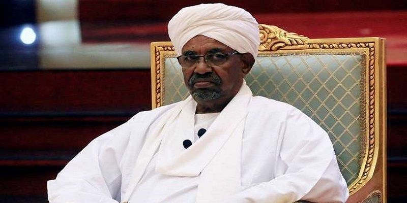 السودان: الجيش يعلن نجاح الانقلاب على البشير والتحفظ عليه في مكان آمن
