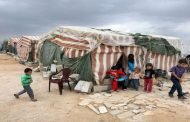 منظمات: خطط لبنان هدم مبان أقامها لاجئون تهدد بتشريد 15 ألف طفل سوري