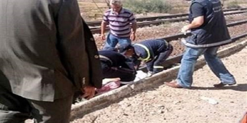 الحادثة الثانية في أقل من أسبوع: وفاة أم وطفلها دهساً على سكة القطار!