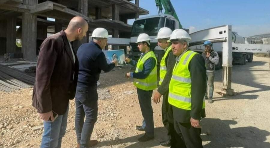 محافظ دمشق يتفقد سير العمل في مشروعي ماروتا سيتي والسكن البديل